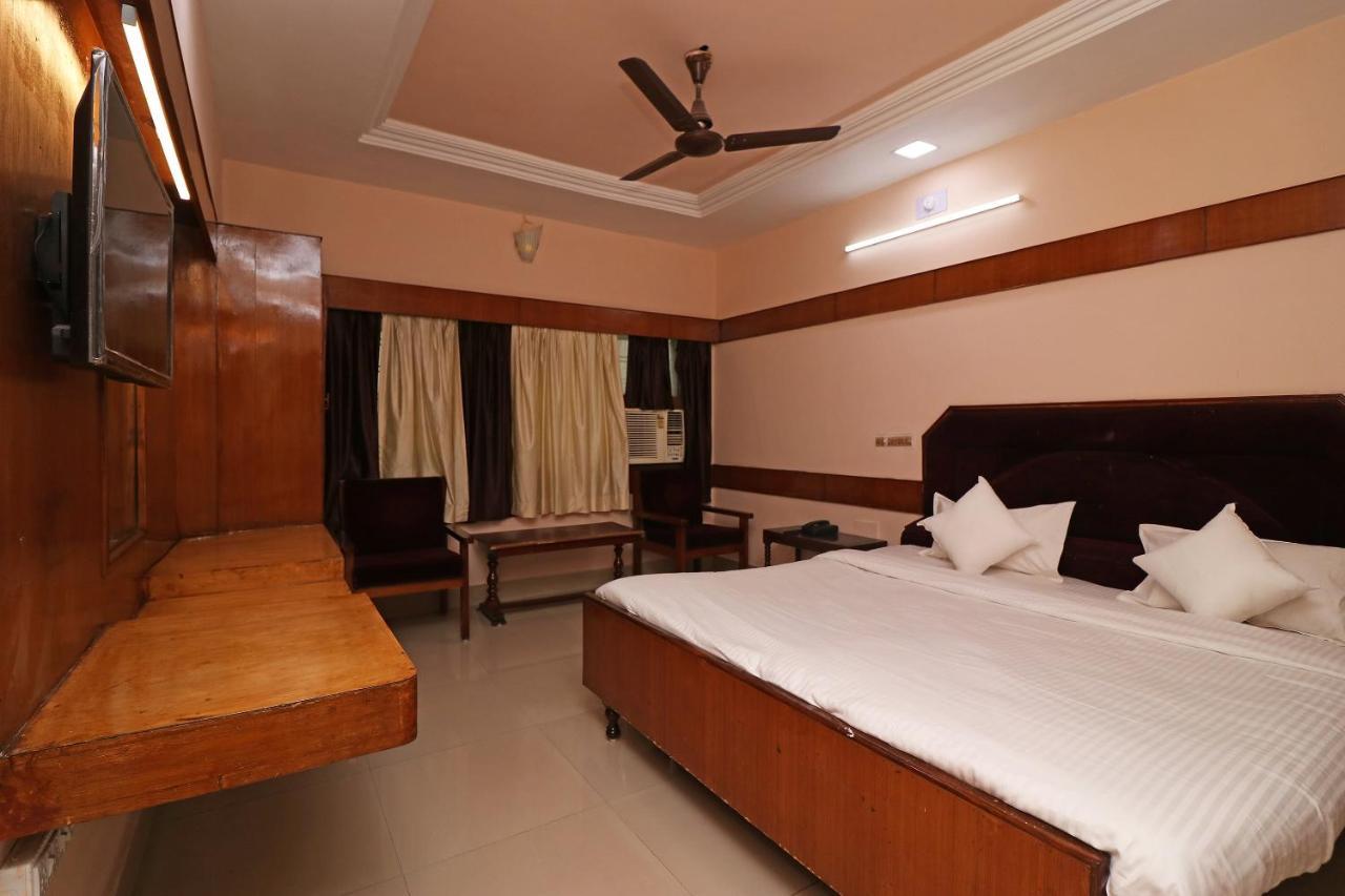 Spot On 37002 Hotel Natraj Bilaspur  Ngoại thất bức ảnh