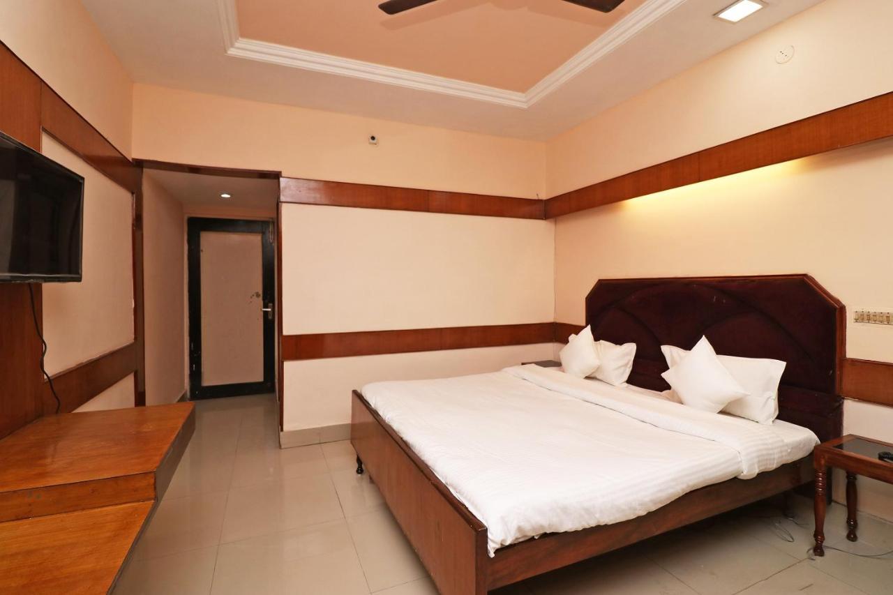 Spot On 37002 Hotel Natraj Bilaspur  Ngoại thất bức ảnh