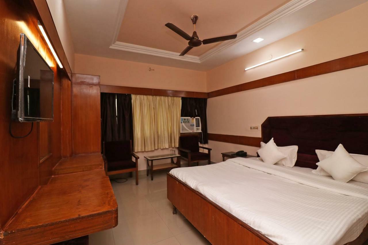 Spot On 37002 Hotel Natraj Bilaspur  Ngoại thất bức ảnh